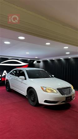 Chrysler 200